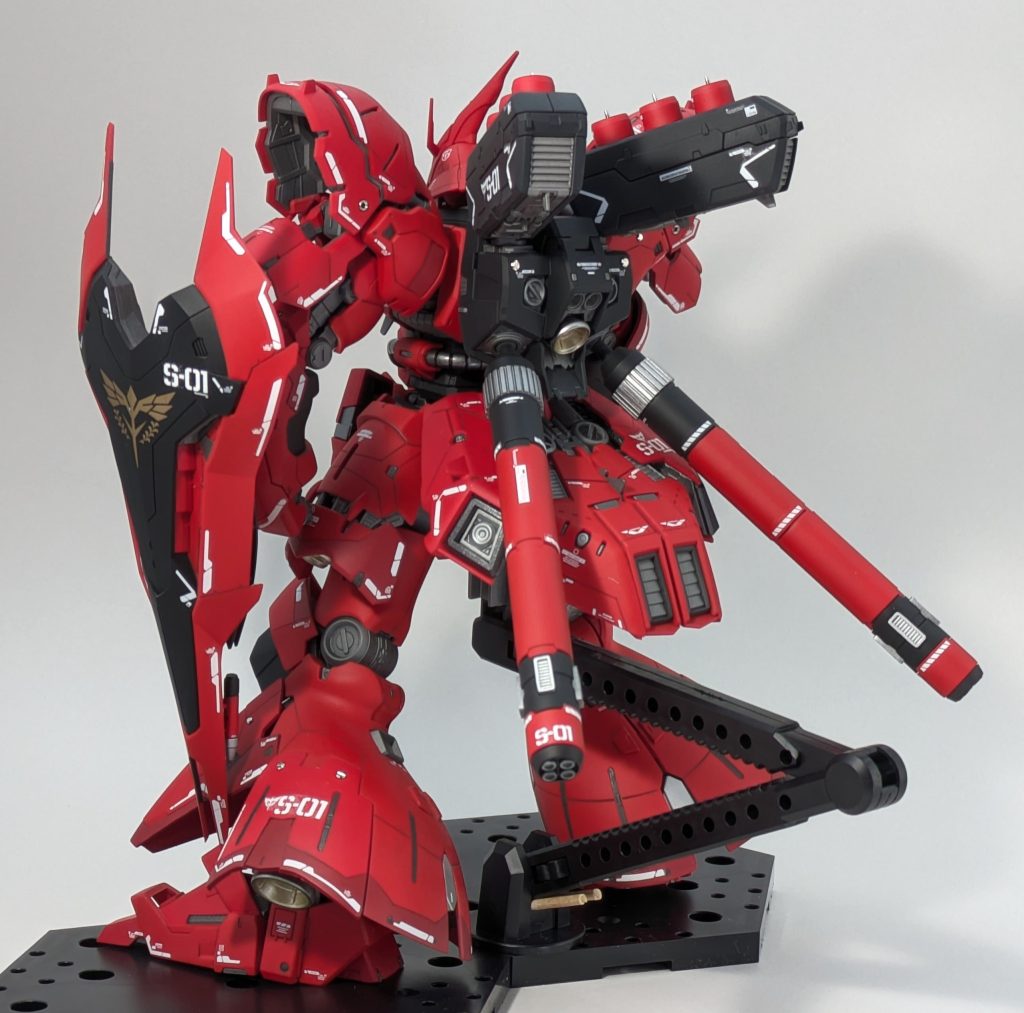 プロペラントタンクはコトブキヤの汎用品に交換。長さが調整出来たり塗分けがしやすかったりでとっても優秀。後ろ姿の主役になれる逸材。最後までご覧いただきありがとうございました!