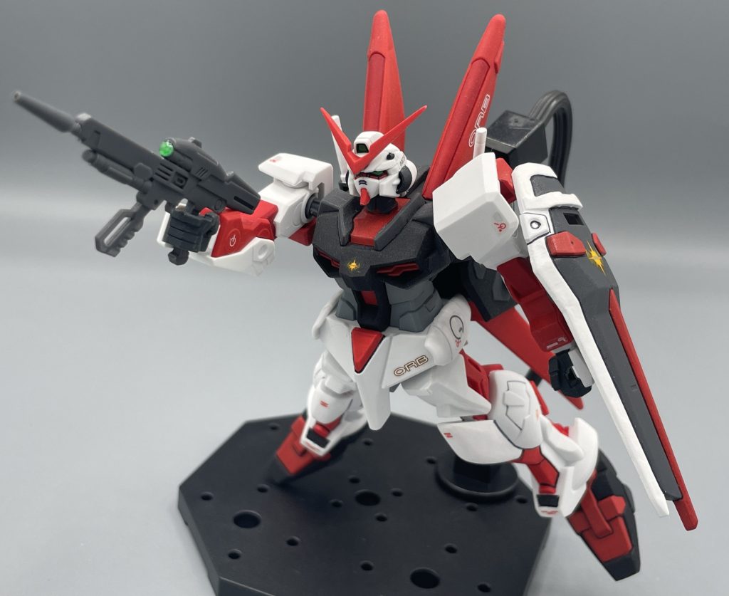 以上、コレクションシリーズ「M1アストレイ」の紹介でした。当時の自分の塗装力が甘く、若干トップコートが白被りしてしまっています(^^; 可動範囲はほぼありませんが、武装も一通りそろい、造形は十二分にカッコいい良キットだと思います。 M1アストレイと言えば、アサギ・ジュリ・マユラの三人娘が有名ですよね。自分はマユラちゃんが好きですが、皆さんの”推し”は誰ですか?宜しければ、コメント欄で教えて下さいね。 最後までご覧いただき、ありがとうございました!(*^-^*)♪♪