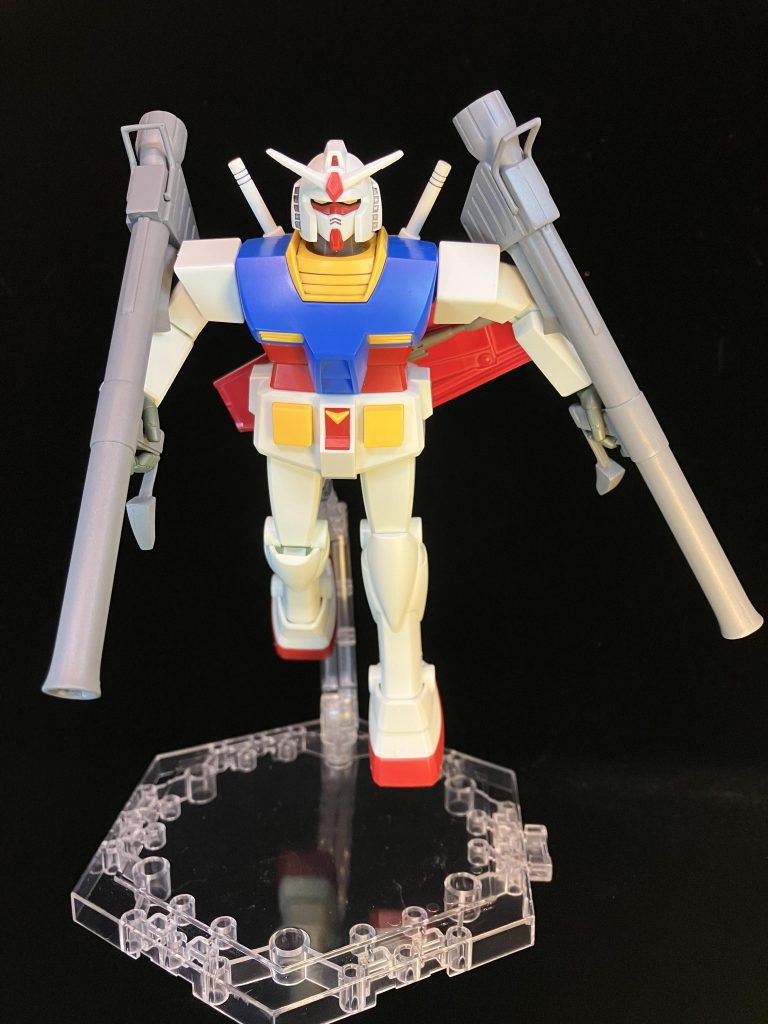 ガンダム–3枚目/制作者：EAST