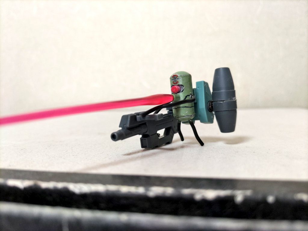 ビームが出ます（口から）