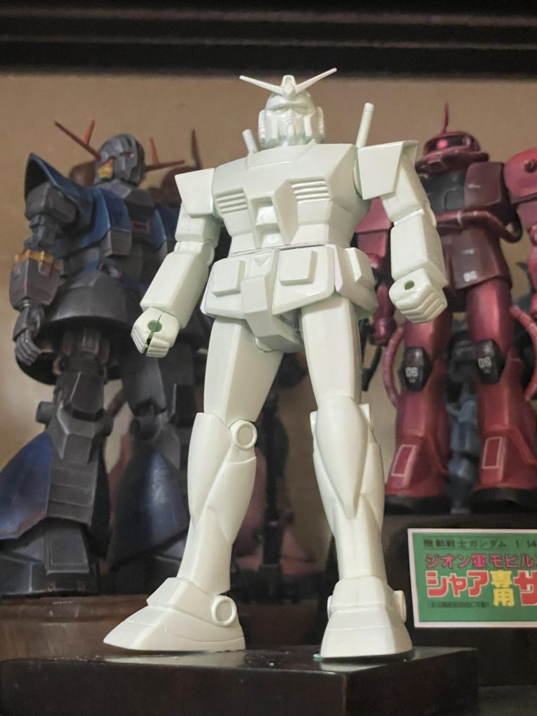 1/144 旧キット   初代ガンダム–5枚目/制作者：@VincentYstudio