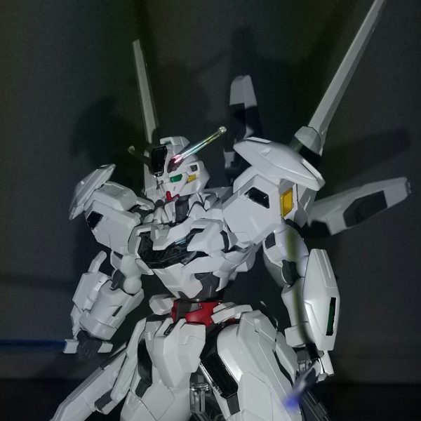 ガンダムキャリバーン 墨入れ