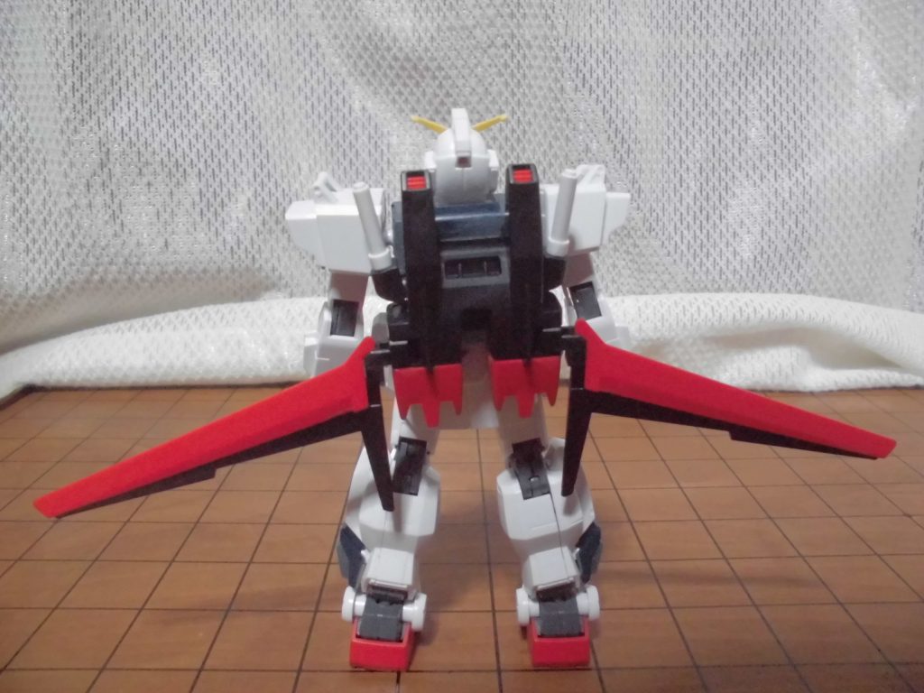 EXAMシステム発動中の素立ち(背面)