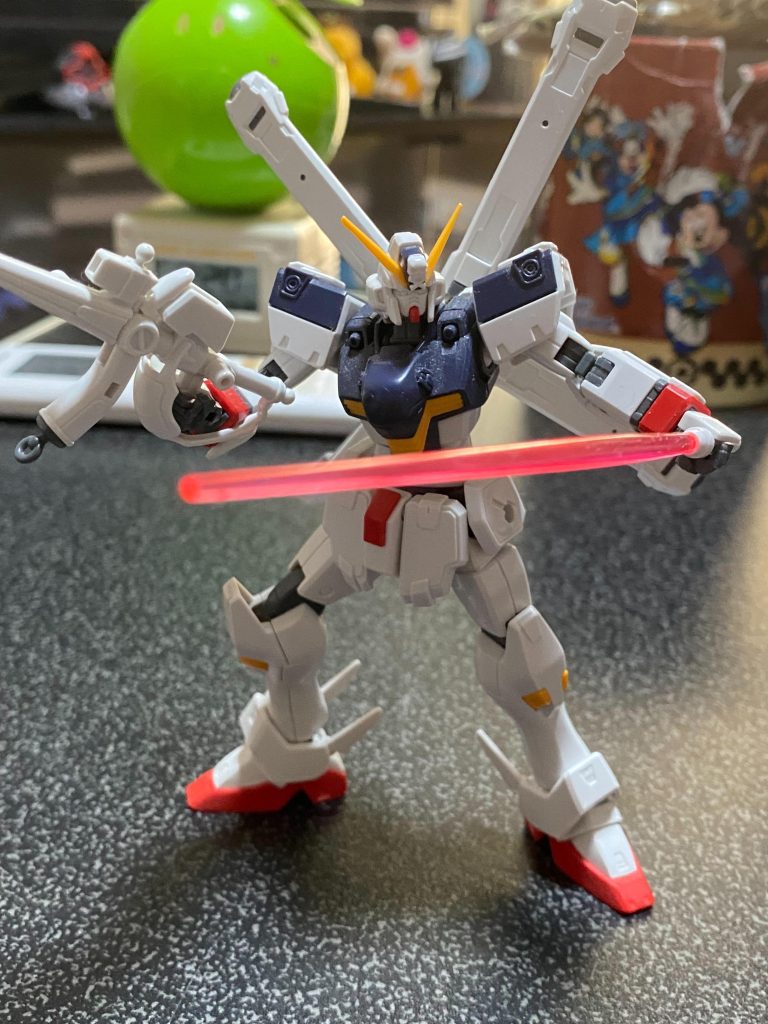 ビームサーベル持たせると強そうです＼＼\٩(๑`^´๑)۶//／／