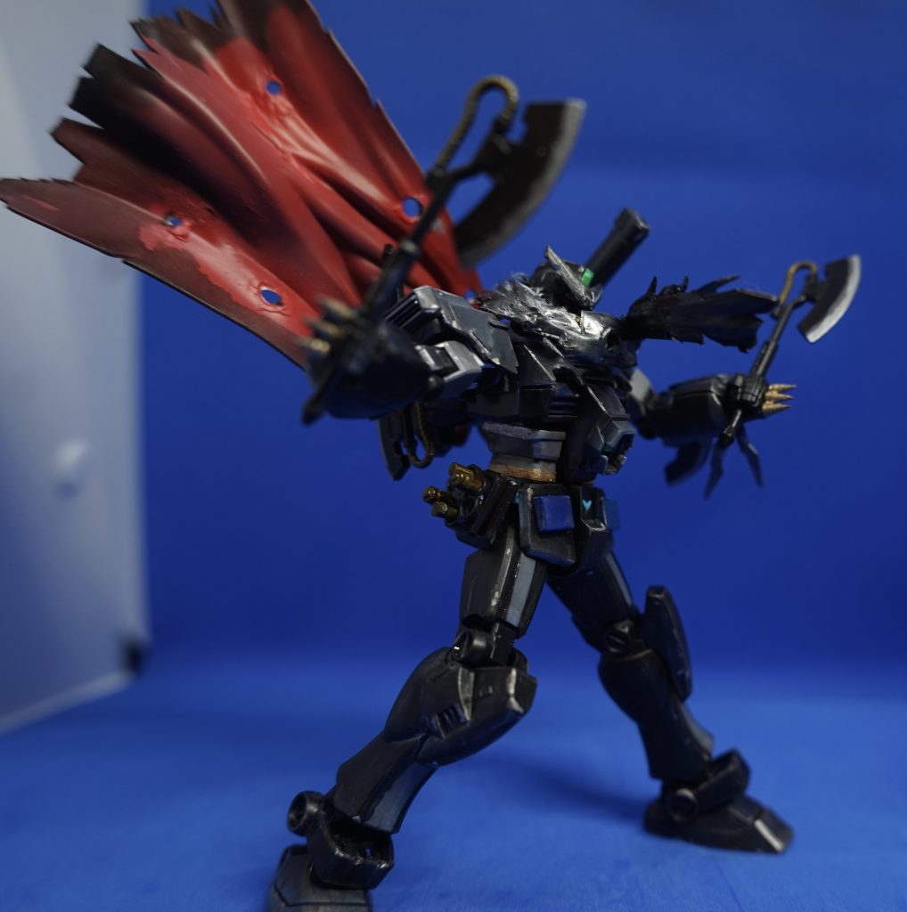 ザクから奪い取ったヒートホークで肉弾戦。