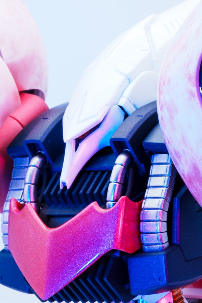 ライトの反射がムラなく出るようにしっかりコンパウンドで研磨しました。