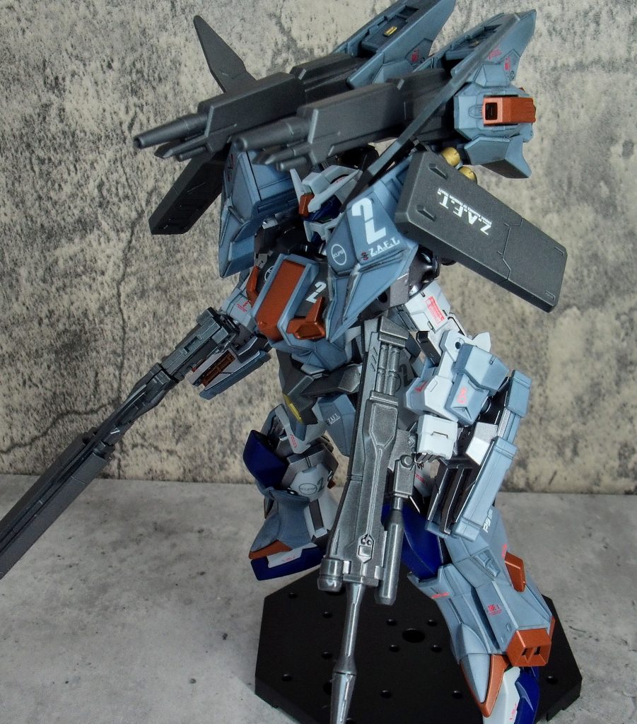 キャノンはきちんと前に可動するようにしてます。