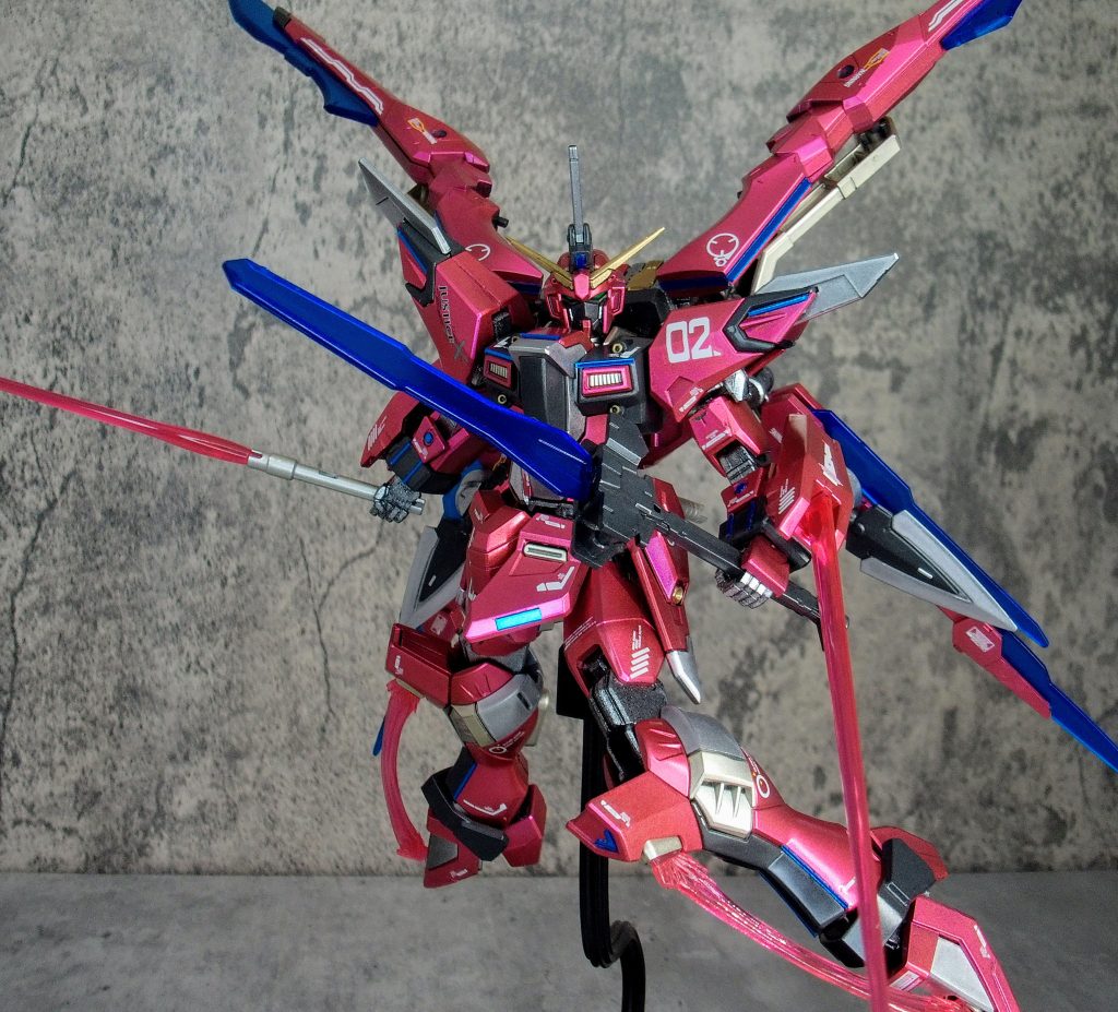 フルブレード！実は両腕からもビームサーベルが飛び出すのです！頭のビームサーベルってどう着けるんだ？？？