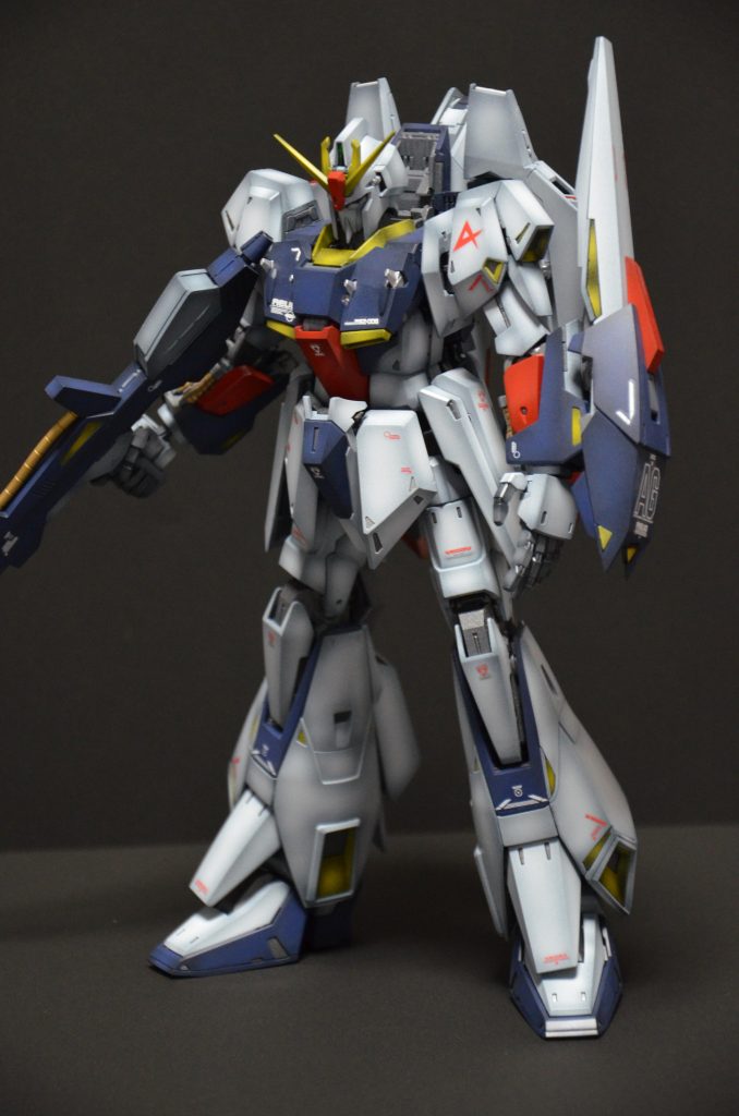 正面。少し角度変えて。