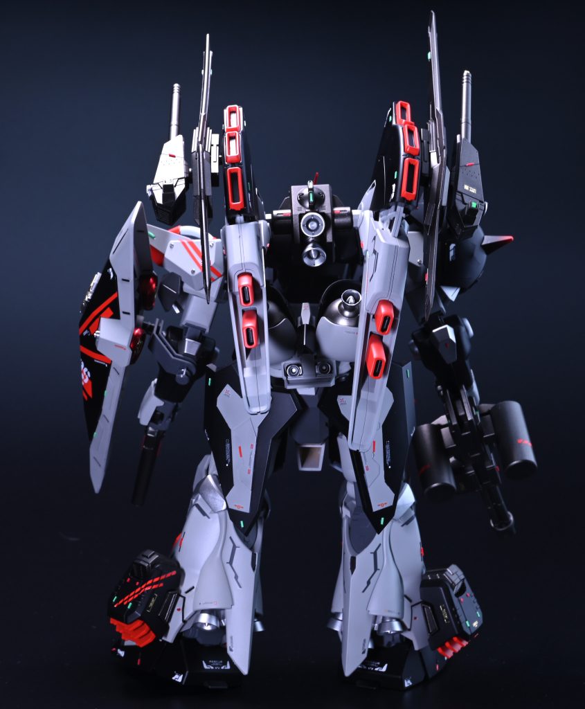 元々のメッサーのバーニアは腰部に移植しています最後まで閲覧ありがとうございました