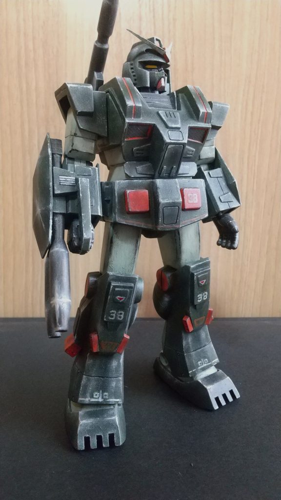 一応お股にボールジョイント仕込んでますが、ヘタリ予防のためであって可動域広げようとかは考えてませんでした多少はハの字に広げられますがそんな必要ないくらいカンペキなプロポーションだと思って止みません。あくまで個人の感想です。