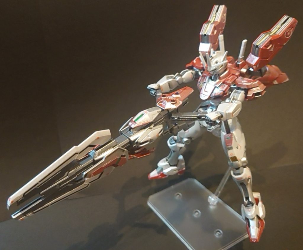 ガンビットライフル全てのビッドステイヴをビームライフルの銃身に接続した形態で、本機の最大兵装