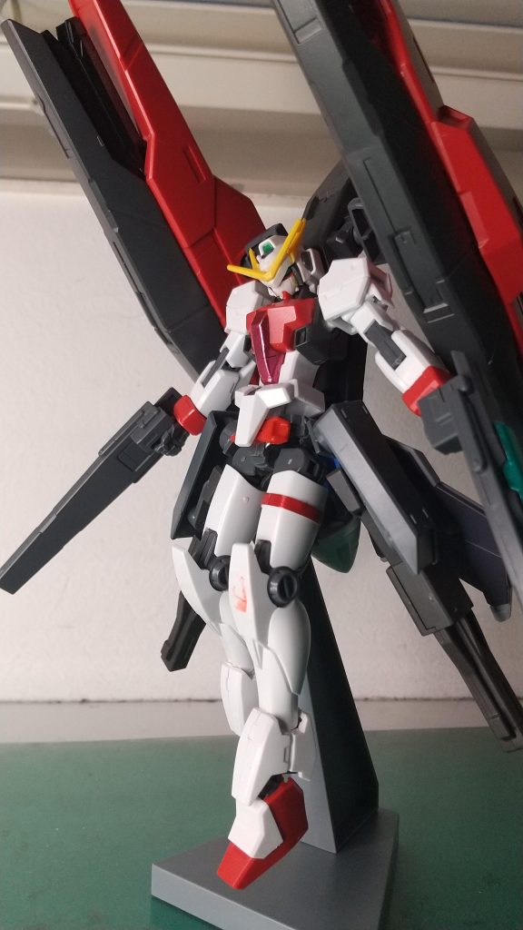 製作経緯今回これを作ったのは自分がティエリア機を一切持ってなかったためです(セラヴィー欲しい)。再販品のgnアーチャーを友人からいただき、有り難く作らせてもらったのですが、アリオス持ってないし、なんかガンダムフェイスにしたくなったので改造しました。また、レティシア機＝デュナメスリペアⅲのデザインが僕個人は好きじゃないので、新たなレティシア機を提案したいなと思いました。友人Kさん本当にありがとう。