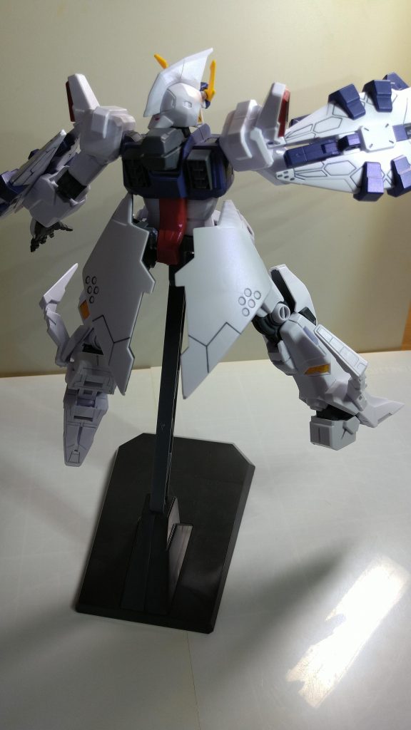 ペーネロペー–5枚目/制作者：鈴木 英介