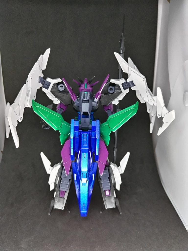 プルタインガンダム背部