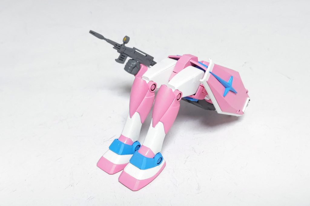 脚の関節がユルくなって転倒する旧キットの伝統ある光景🤣