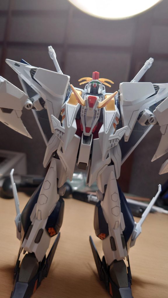 機体がデカイからポーズのとらせがいがありますね〜 