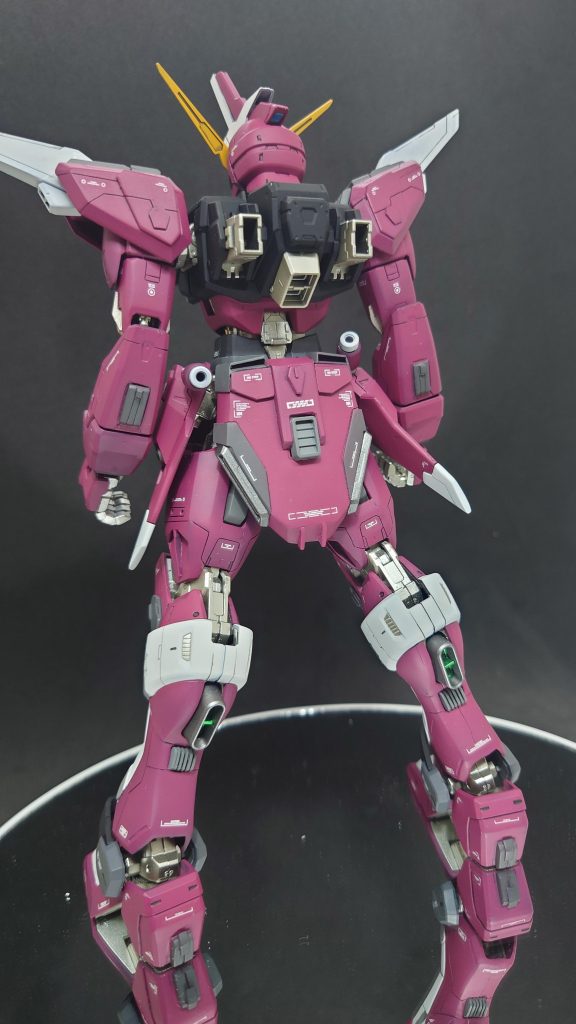 リアアーマーもディテール変更