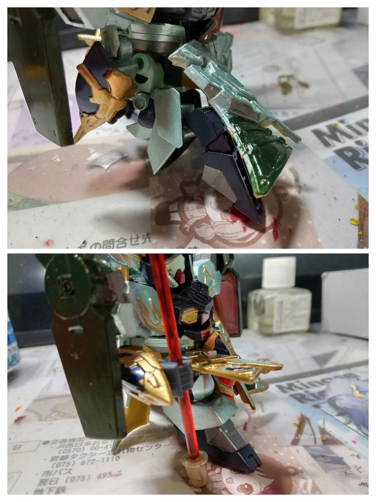 スプリングを仕込んでいるので、干渉なく膝立ちできます