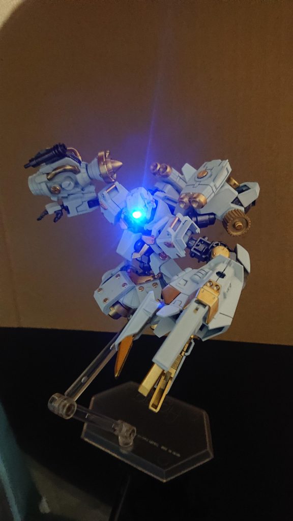 白金の機械兵–3枚目/制作者：Eustoma