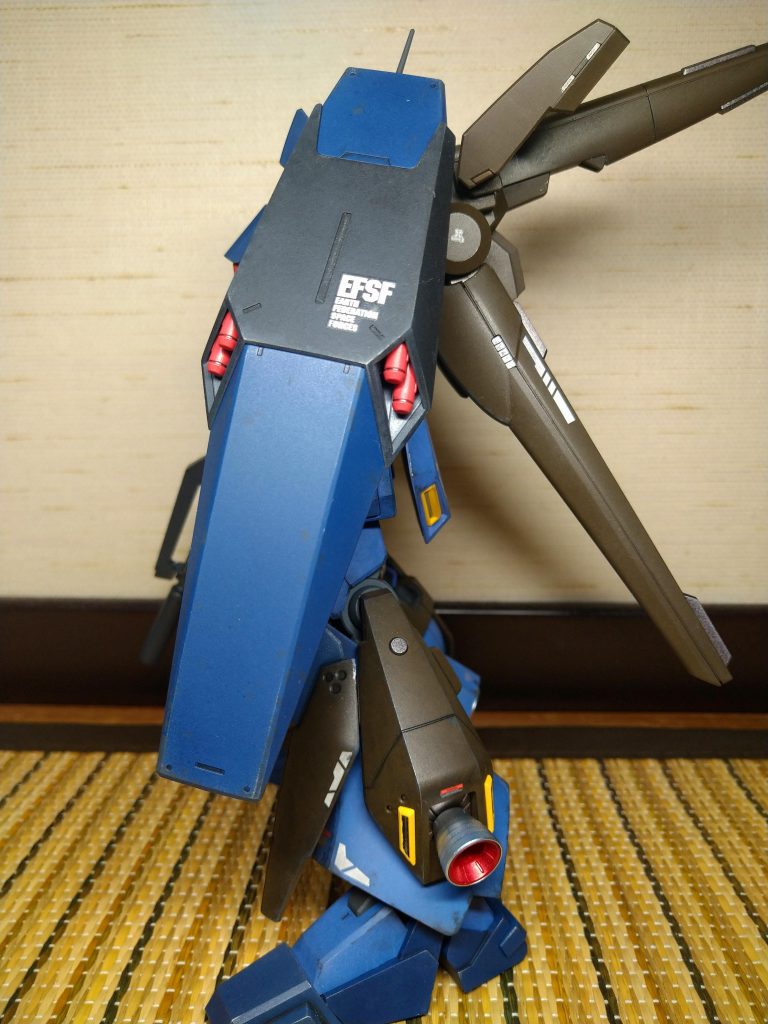 今回は全てガンダムマーカーエアブラシで塗装してみました。