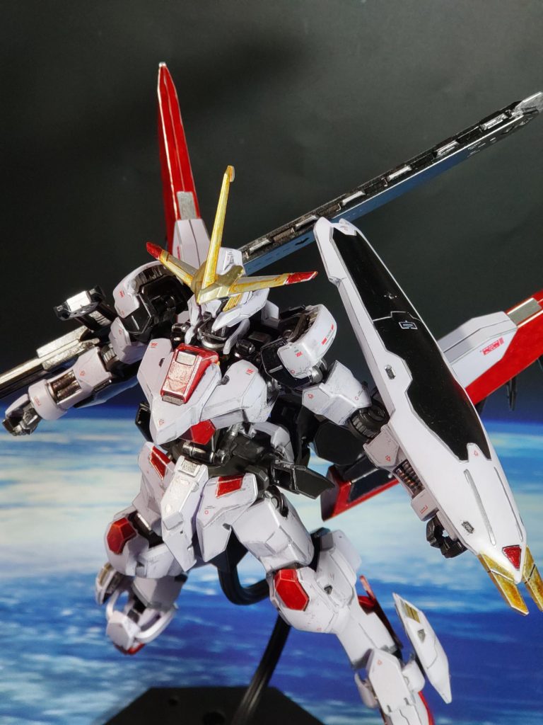 始まりの合図は　なんにも覚えてやしない気がつけば　もうずっと走ってた泣きたくなるぐらい人は不平等なんだと　わかったよ現実は残酷だ