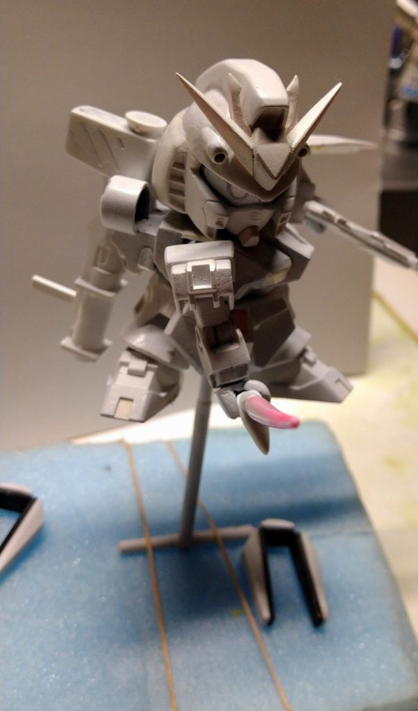 構図的には既存のνガンダムくん達も同じ型なので中々に頑張って仕上げたなぁと思います。約3ヶ月掛けましたが 失笑