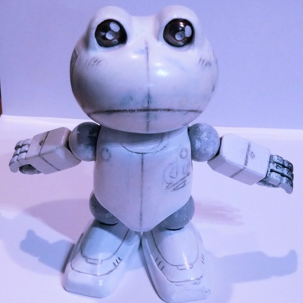 手足ボールジョイントで動く使用にしています。もう少し細部を整えてから塗装する。。。時間が有るのか無いのか。。。汗