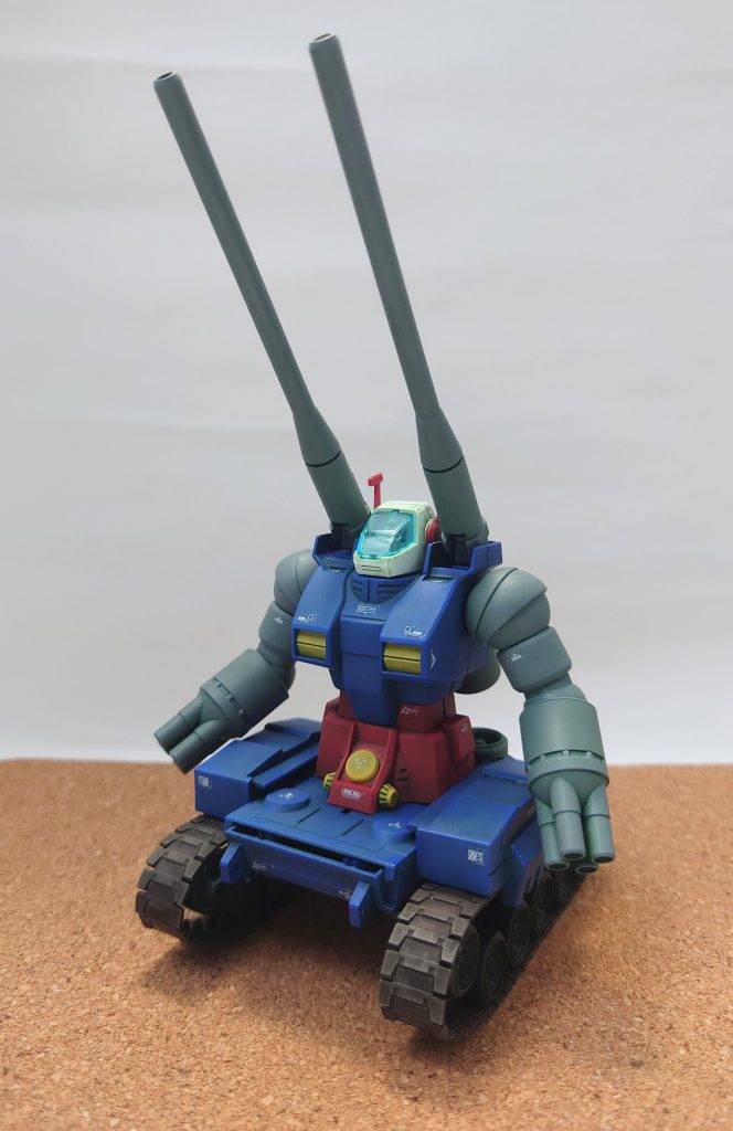 ステッカー貼りの後、もう一度つや消しを吹いて完成です。うーん、これで宇宙にでるとかやっぱありえん。TV版では宇宙用MAのザクレロと戦ったのだから大したものです。