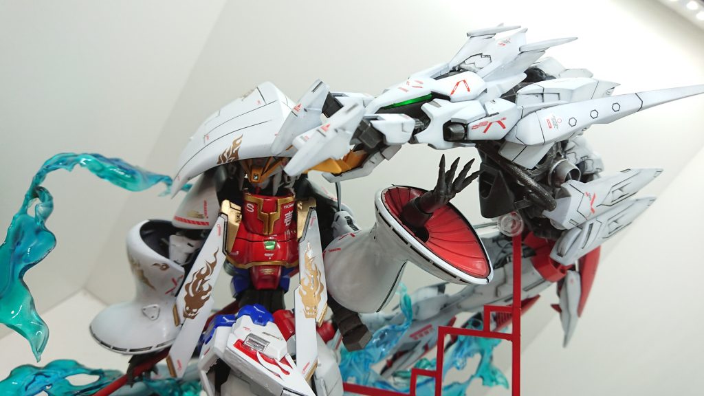 龍の目LEDで光らせてます