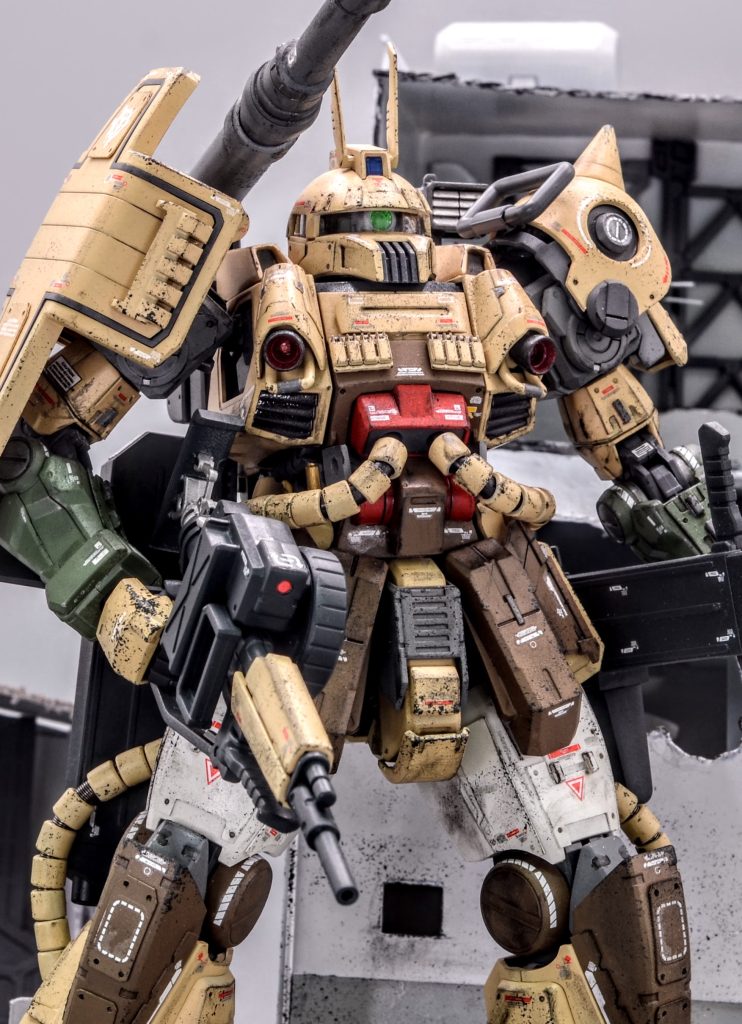 ザクマシンガンも独自改良型を使用しています