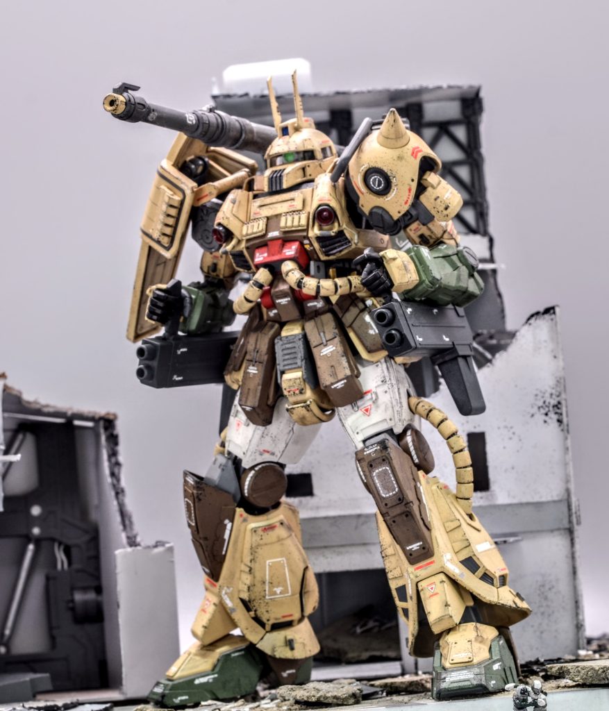 U.C.100年のジオン解体を前に残党兵が運用して市街戦に発展した設定です