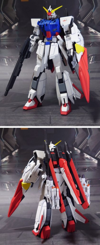 ムラサメ改(ストライクカラー)の前後ろ。工作は、ゲート痕処理、パーティングライン・段ズレ・ヒケの対処、面出し、合わせ目消し、市販パーツ貼り付け・埋め込みによるディティールアップを実施。合わせ目消しは腹部、ビームライフルに実施。変形時に取り付ける増槽の合わせ目消しは、MS形態時には放棄するパーツ、見る機会も少ない、と判断し見送りました。手首は30MMオプションセットに丸ごと差し換え。スタビライザーのビームガン(イワツツノヲ)は、パーツを紛失したので市販パーツの組み合わせででっち上げました。(後から見つかったので予備パーツ送り)
