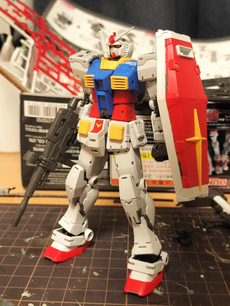 一旦素組み。このままでも十分かっこいい。