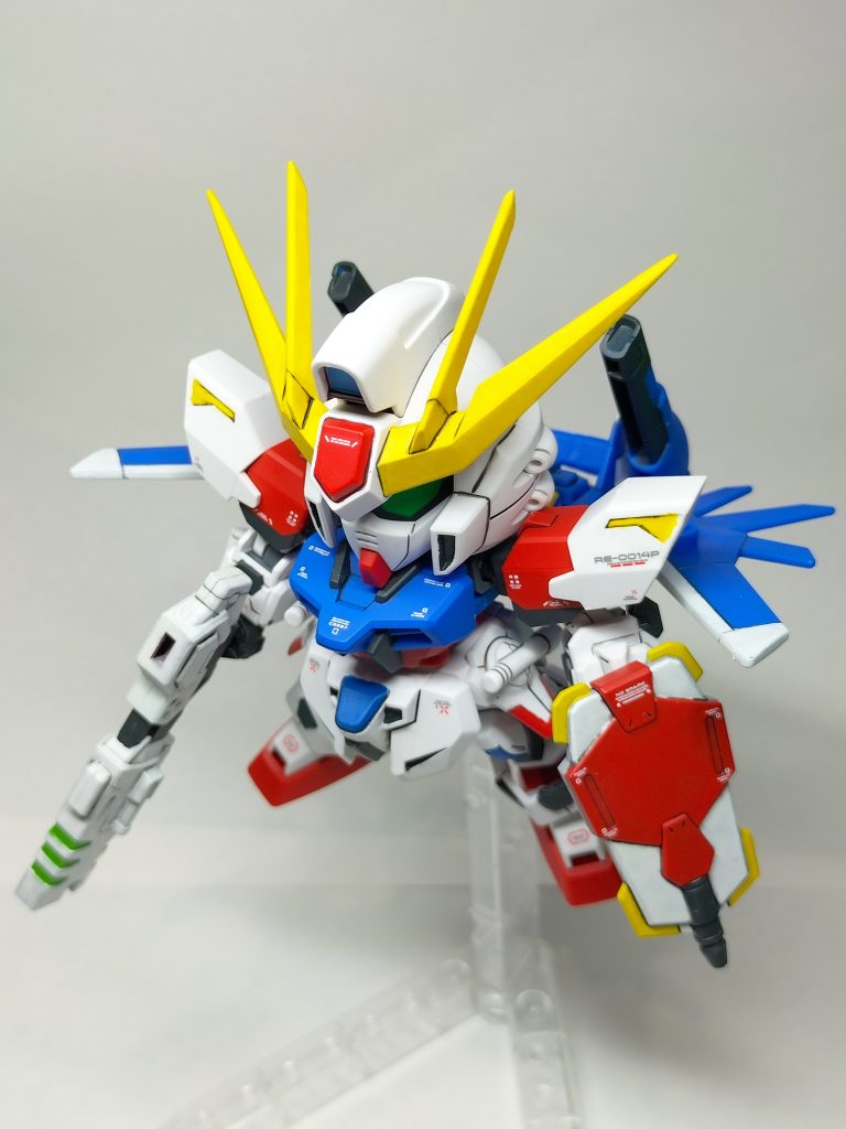 ウイング1パーツながらエールっぽく付け替え可能。