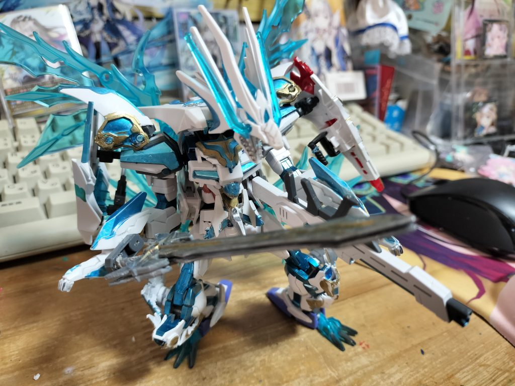 以上ですドラゴンモードなのでモビルスーツ形態もあります