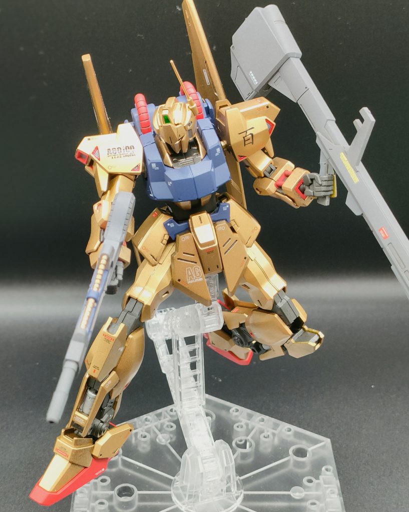 塗装レシピゴールド…GXレッドゴールド（クレオス）赤1 … フレイムレッド＋アルティメットブラックほんの少し（ともにガイアノーツ）フレーム… 黒鉄色（クレオス）青…ティターンズブルー１＋ティターンズブルー２（ともにクレオス） 武器類…　メカサフ ヘヴィ（ガイアノーツ）表面処理…　ゴールド部：スーパークリアUVカット（クレオス）その他：スーパースムースクリア（クレオス）