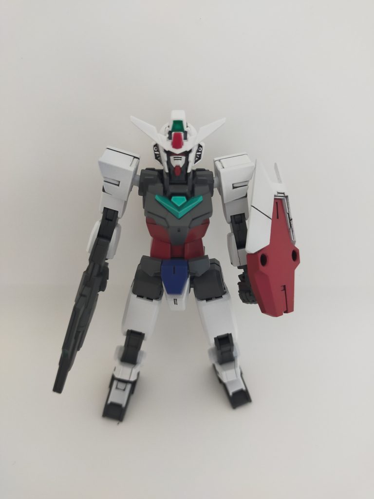 コアガンダムです。エールストライクにするためにカラーリングを少々変更しています。