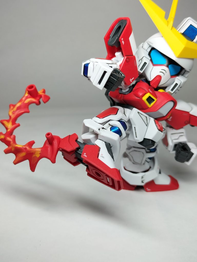 背面のパーツがキックエフェクトにもなります!