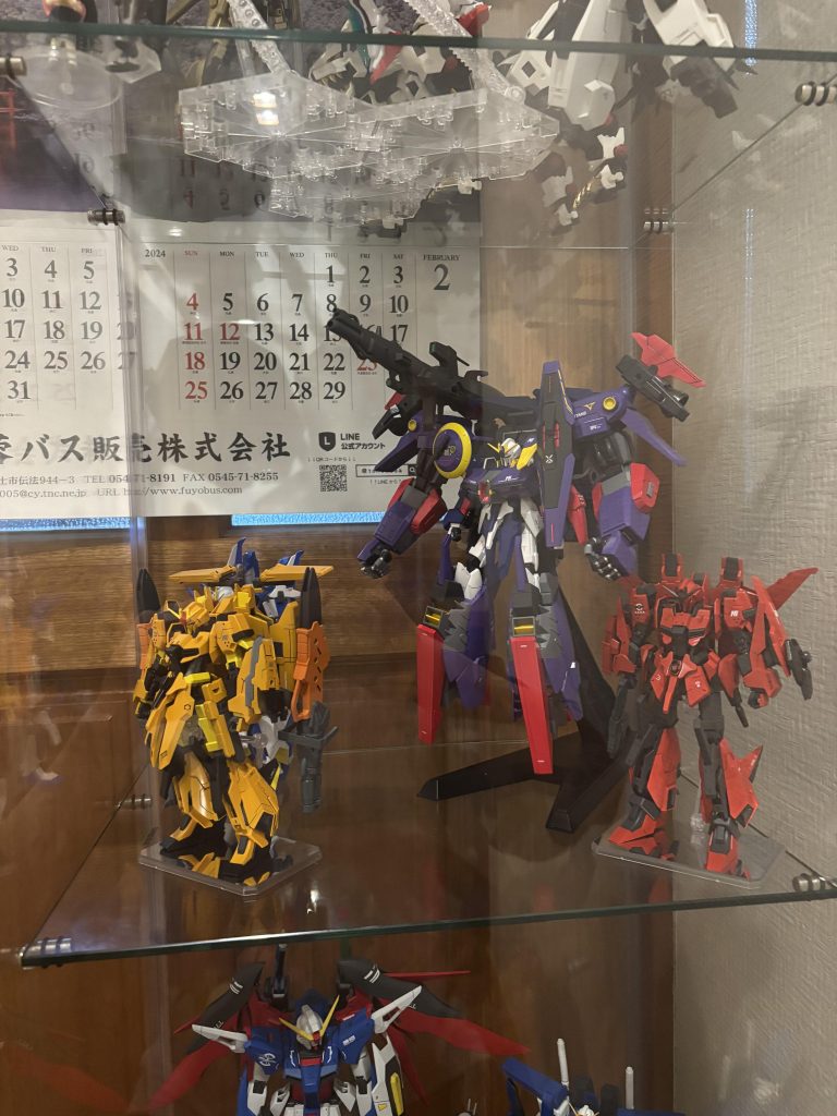 今までのライトニングよりだいぶ大きいです