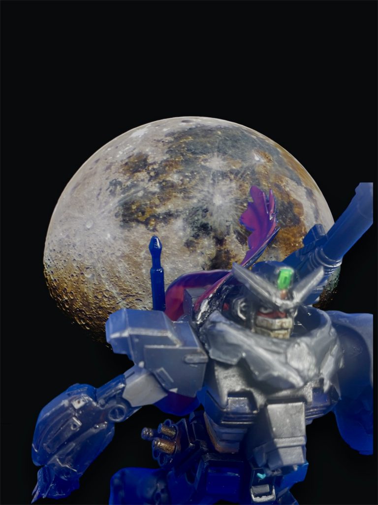 宇宙要塞ア・バウア・クーにて破棄されたRX-78を回収し月面基地にて極秘裏のうちに強化改造された機体と言う設定で作るウチに何故か黒いアイツのようになってしまいました。 