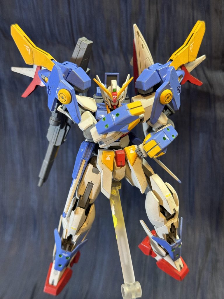 この玩具っぽい正統派な配色が自分らしくなくて、でも意に反して何かストンと落ちる感じが心地よかったですね。