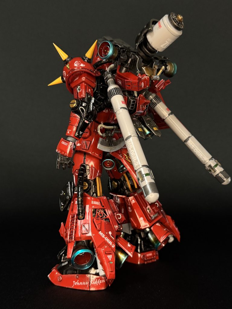 バックパックは超高機動型の証。