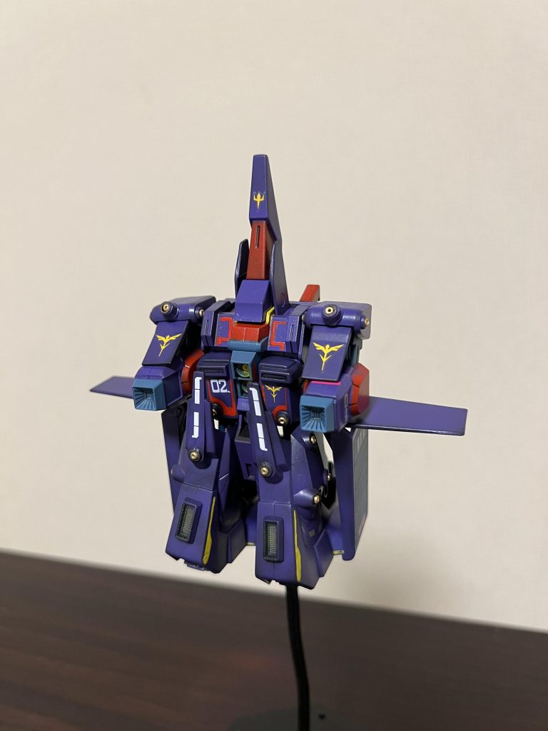 手首外すとポリキャップ丸見えなのでカバー作りました。