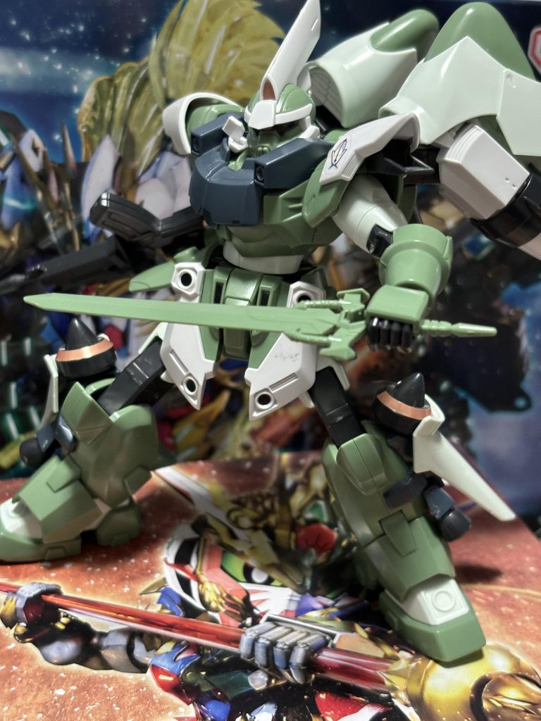 動かない　スタンド穴が無い。