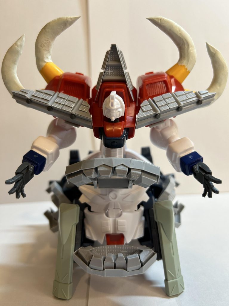 ・元々やりたかったポーズ名前の通り、ボスっぽいポージングです。機体名は両面って意味と掛けてみたのですがいかがでしょうか？