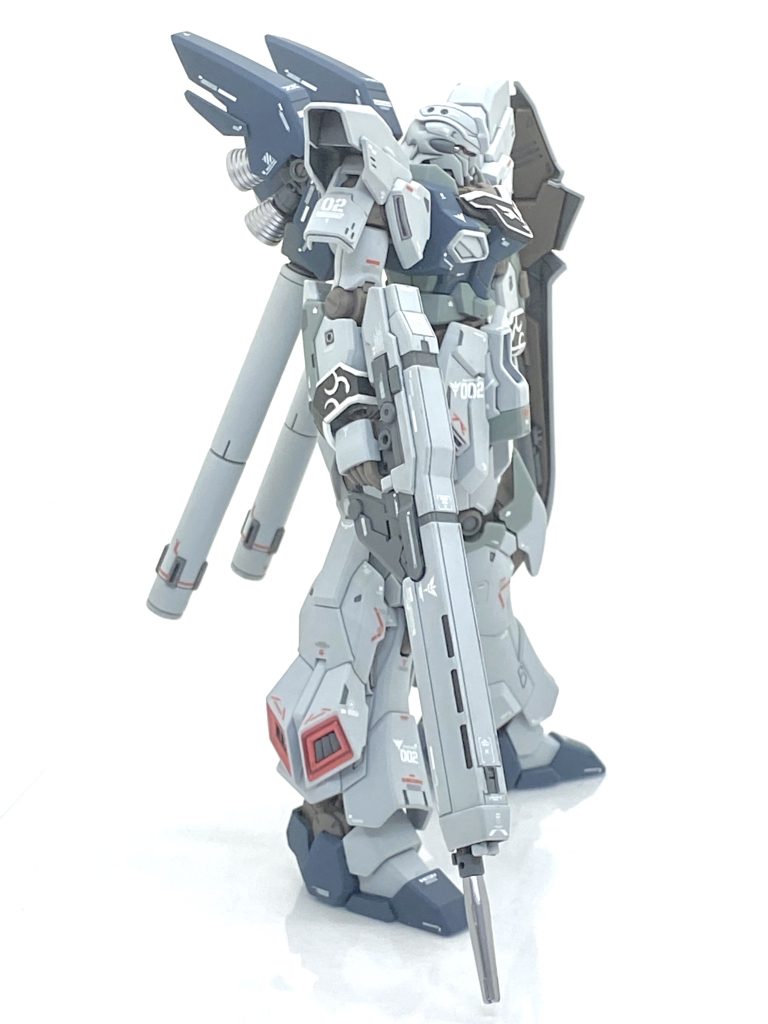 塗り忘れや墨入れでパーツが割れたりで期日に間に合うか大変でしたが良い物が出来て良かったです。