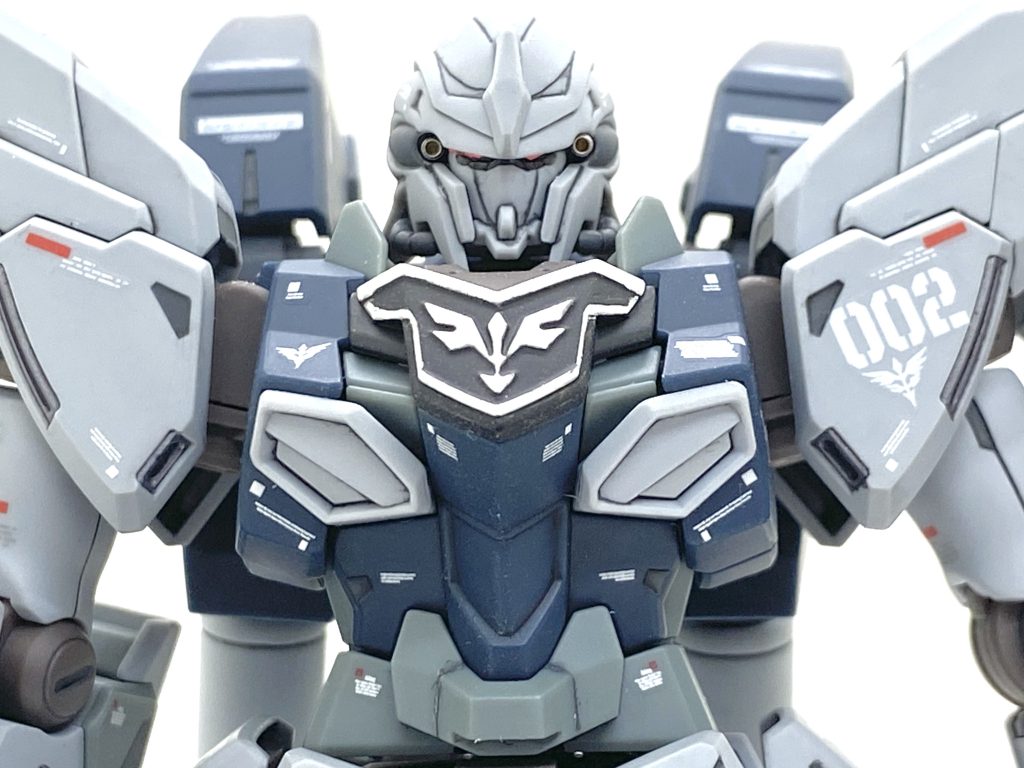 デカールはガンダムデカールのHGのシナンジュ用とIIネオ・ジオング、一部MGシナンジュ・スタインVer.Kaのを貼っています。MGシナンジュ・スタインVer.Kaの説明書見て、デカール位置と基本的には同じにしました。