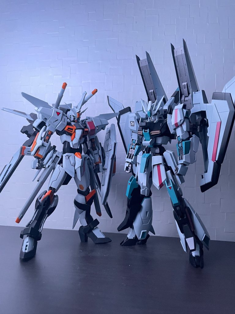 前作バーサルジャスティスと対になるガンプラを目指して制作しました。