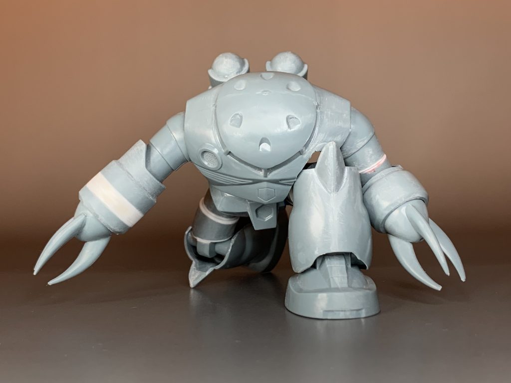 このポーズを取るために、大胆で思い切った改造を試みましたが、結構勇気が必要でした。